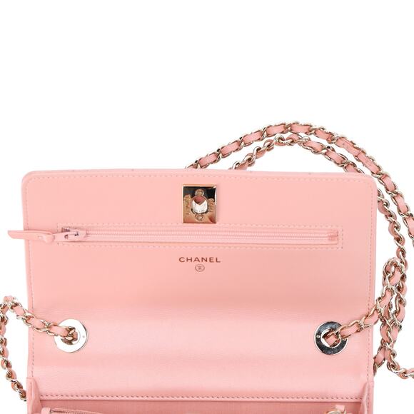 CHANEL Matelasse Trendy CC WOC Wallet on Chain Pink Lambskin - Picture 6 of 9